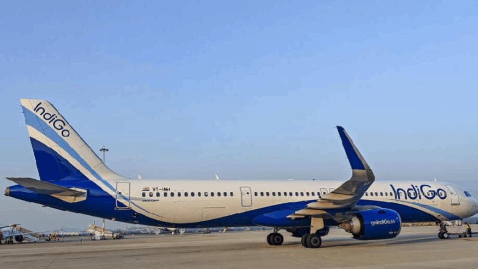 Two Hyderabad-bound Indigo flights diverted Andhra due to fog