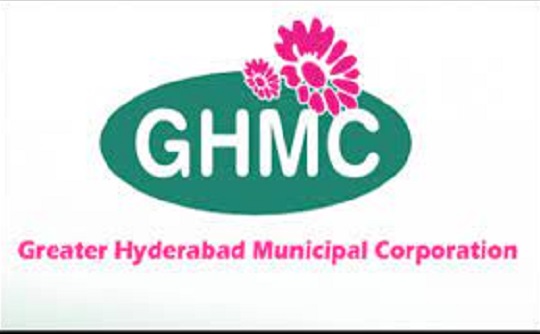GHMC officials inspect supermarket in Malkajgiri, collects food item samples
