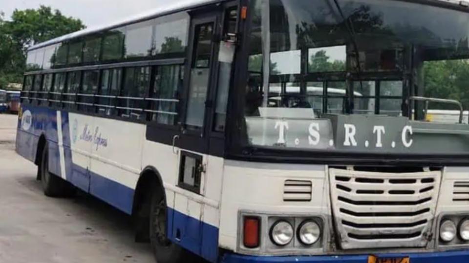 TGSRTC to pick up Dasara travellers from residential colonies, hostels