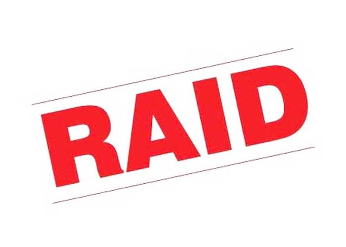 cyberabadsotraids8illegalliquorshops