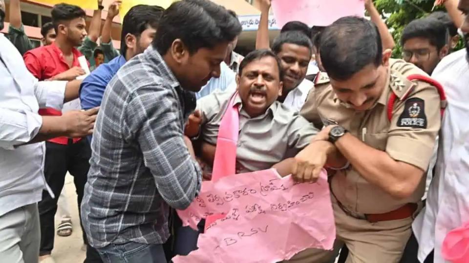 BRS activists detained amid over TGPSC Group 1 exam protest