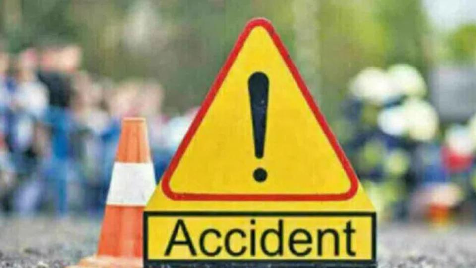 Ambulance collides with stationary truck in Vanasthalipuram, 3 injured
