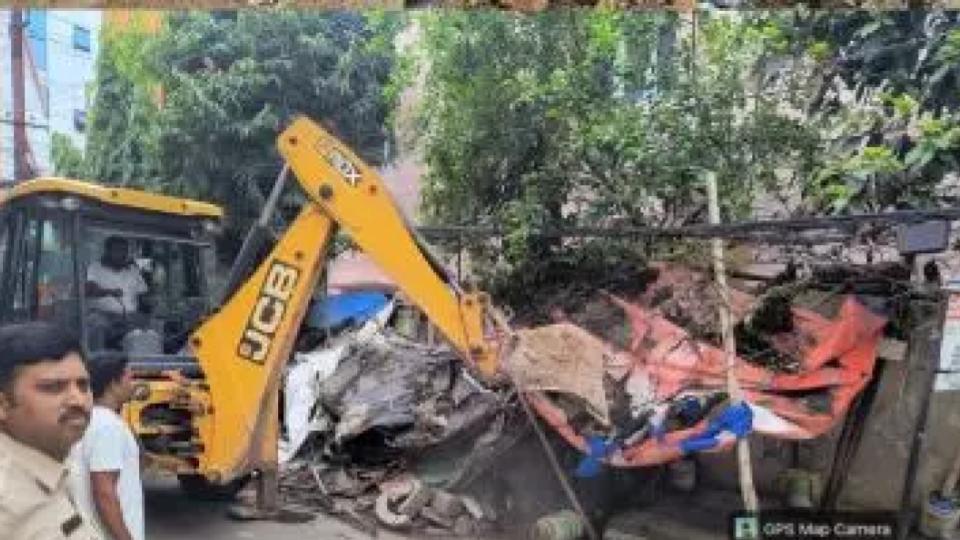 Footpath Encroachment Removal Drive Underway Across Cyberabad