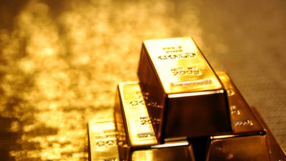 employeesofjewelrystorebookedforstealinggoldworthrs6croreinbanjarahills