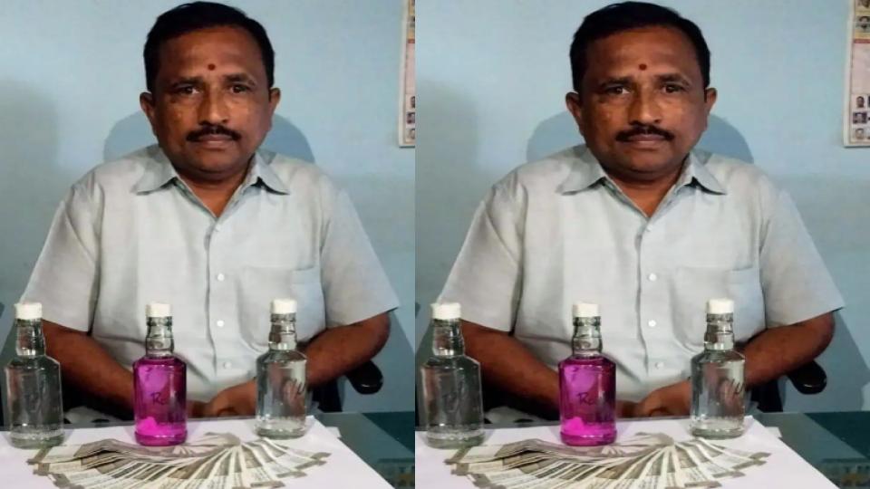 taxofficialheldforacceptingrs10kbribeinmahbubnagar