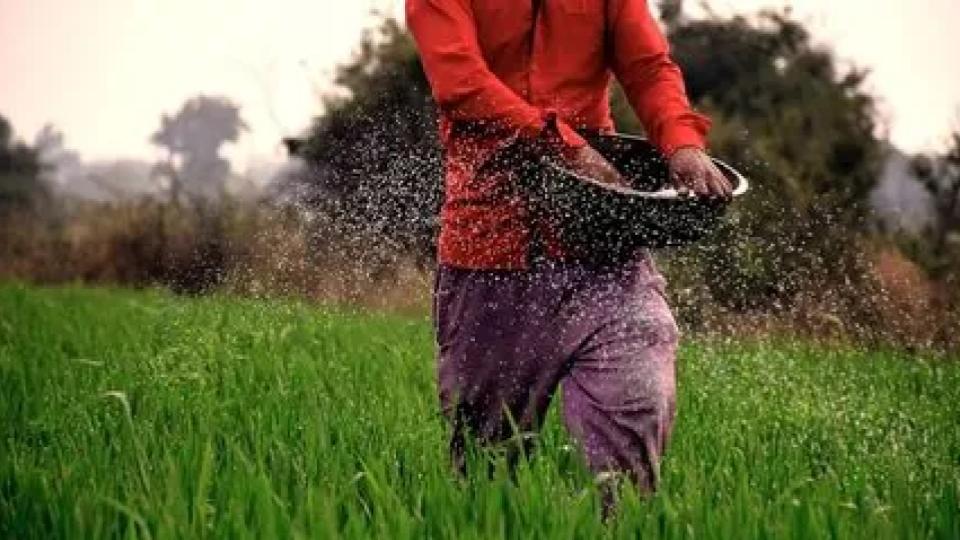 Adilabad farmers protest by kneeling down before officials 