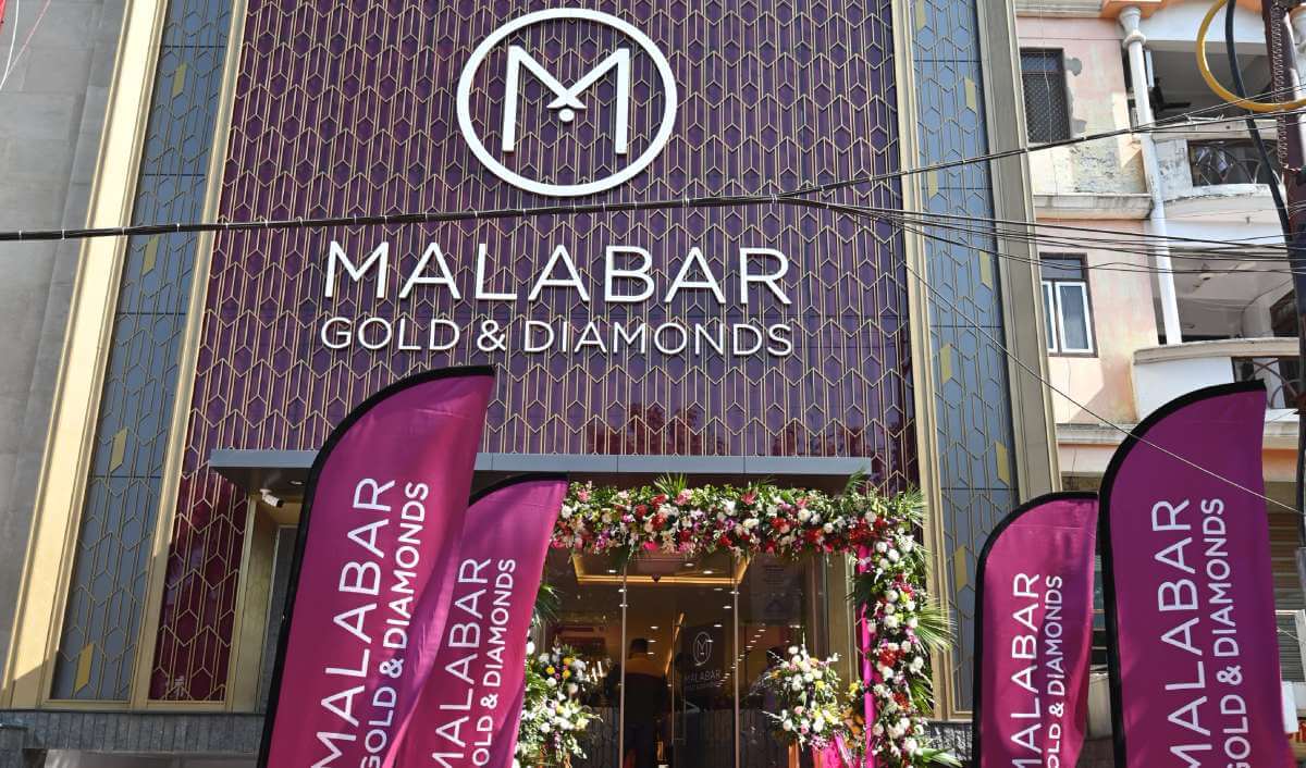 malabargolddiamondsopens15thshowroomintolichowki