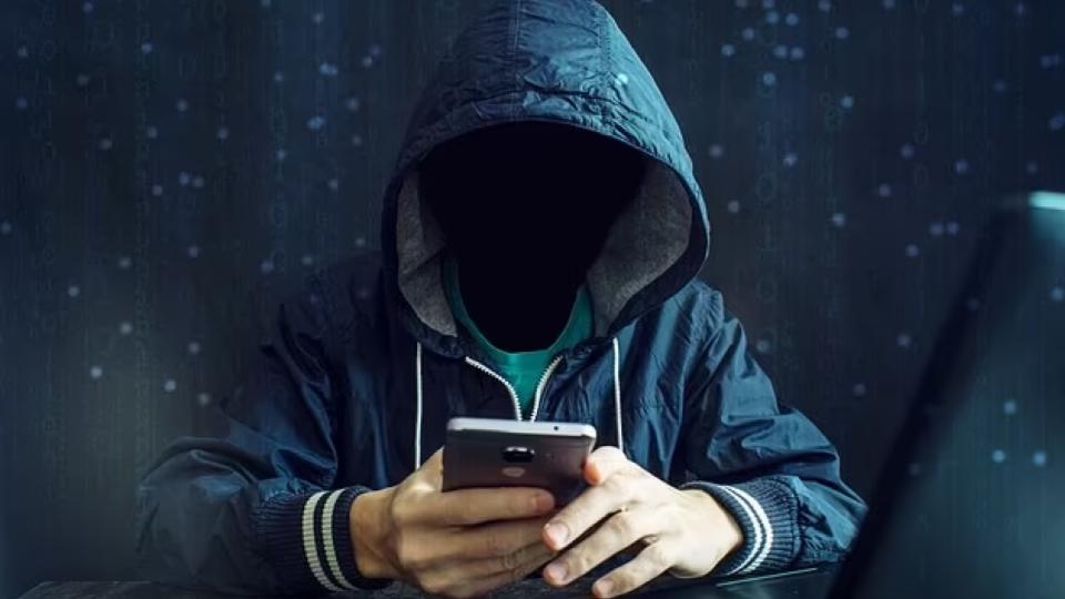 Man loses Rs 27 lakh due to Investment Scam in Hyderabad