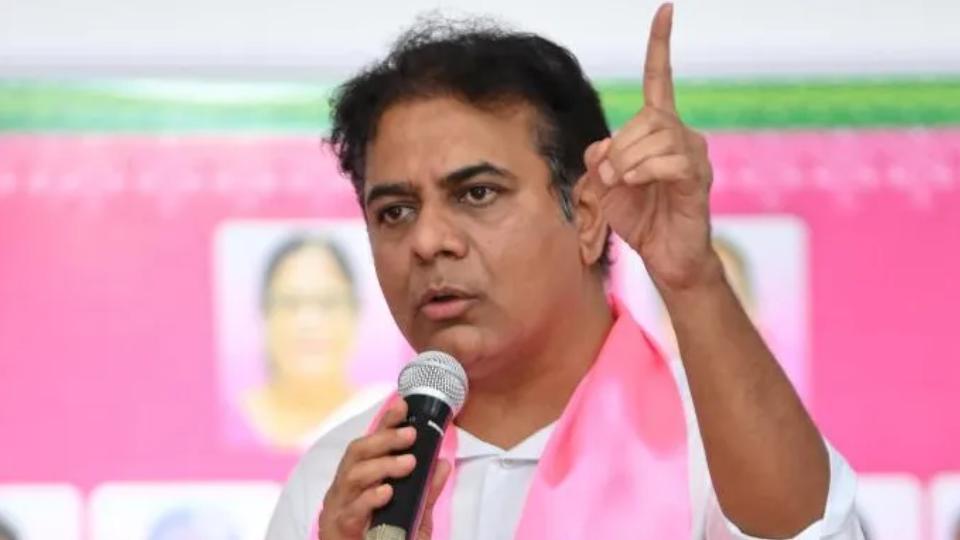 KTR sends legal notice to media house over passport report