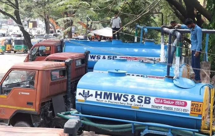 HMWSSB tankers waste thousands of litres of water daily