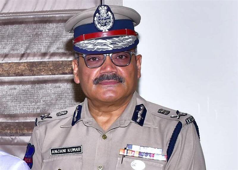 Ex-DGP Anjani Kumar wins gold at Telangana shooting meet