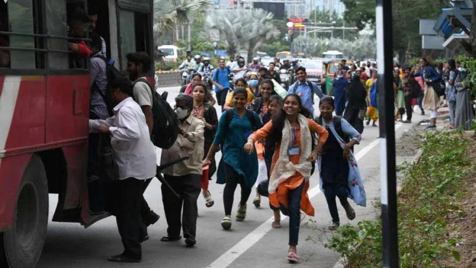 rtctoprovidebusestoitcompaniesonhireinhyderabad