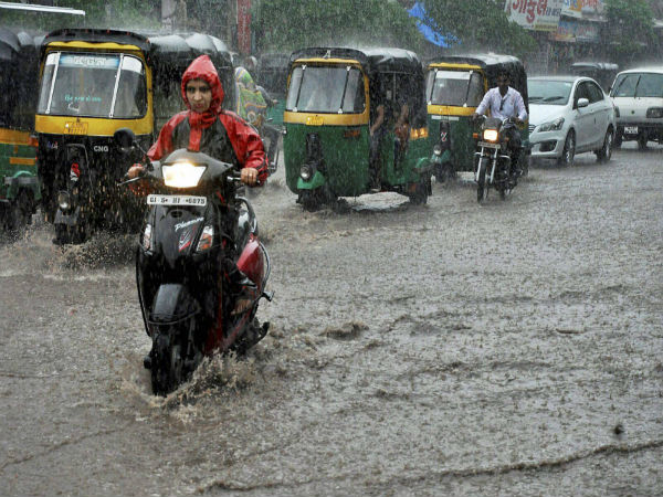 isolatedspellsofrainfallinhyderabad
