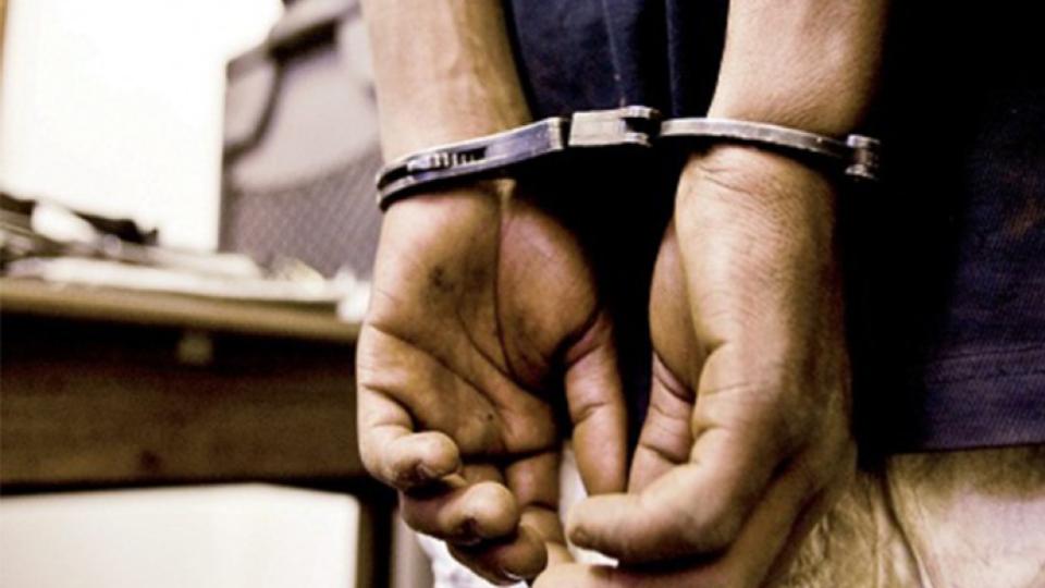 Two held for knife attack, robbery at Sec railway station