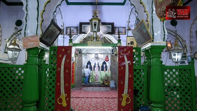 kohemoulaalishrinealldeckedupforongoingislamicmonthofrajab
