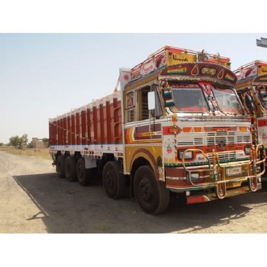 hyderabad:truckownerheldforoverloadingvehicleleadingtofatalaccident