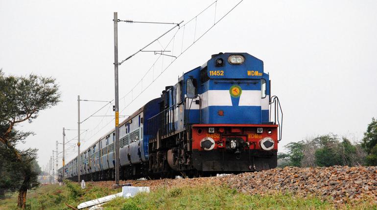 scrtorun804specialtrainsinviewofdiwali