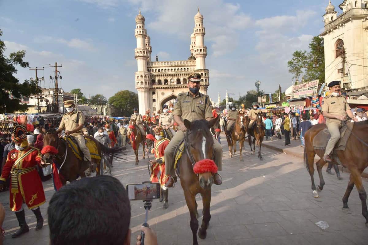 hyderabadpoliceflagmarchinoldcity