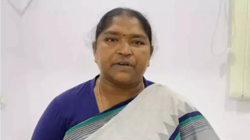 seethakkareactstoburningoftelanganacastesurveybycolleague