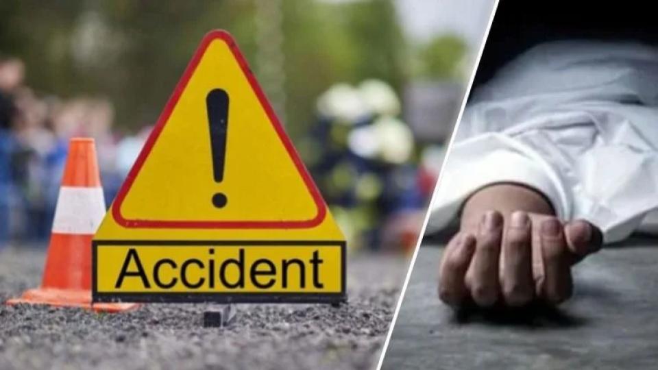 Speeding bus rams into shops in Bandlaguda, one killed, two injured