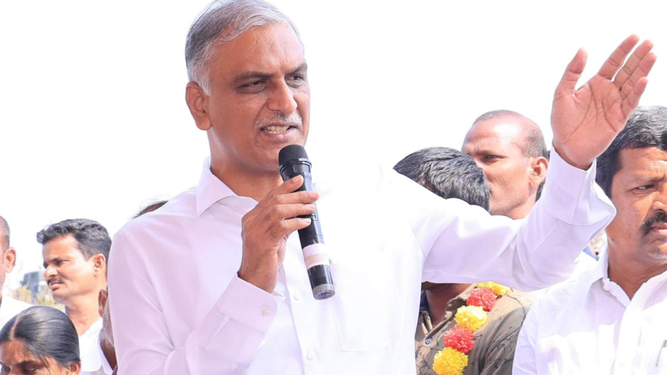 Harish Rao blames Congress for Telangana urea crisis
