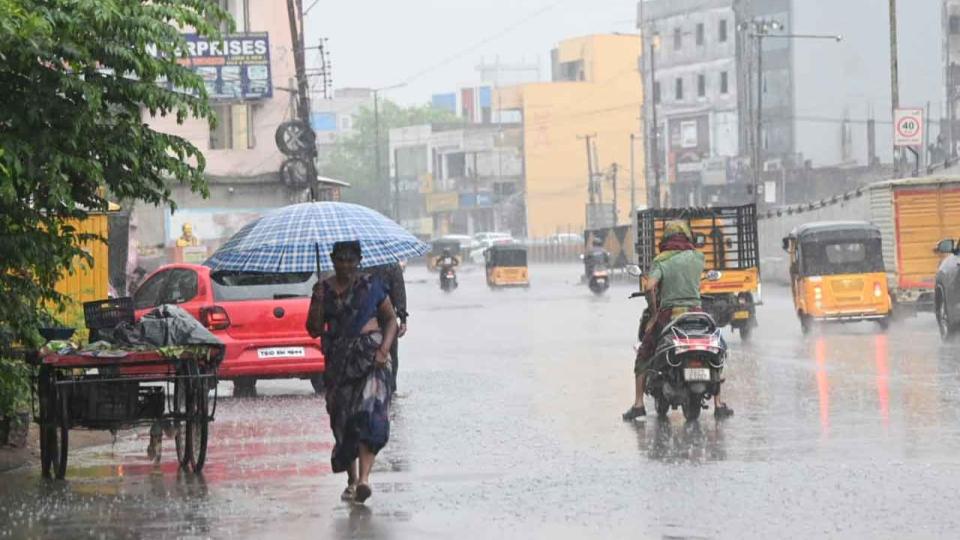 partsofhyderabadseethunderstormsrains