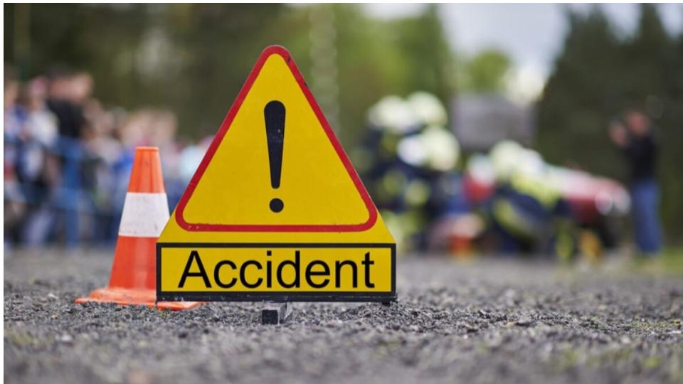 womankilledand2injuredinkamareddyhitandrun