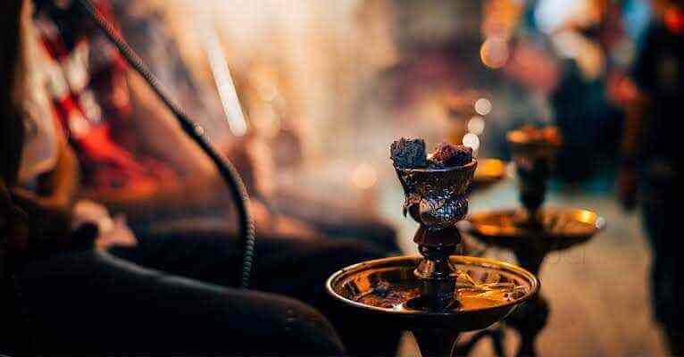 twocaughtinhookahparlourraidingachibowli