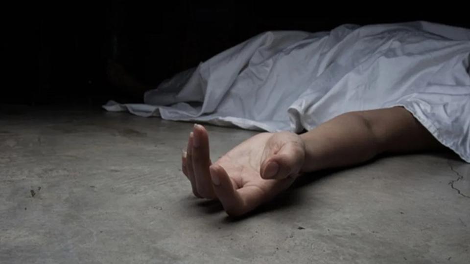 Mancherial woman ends life due to heavy losses in farming