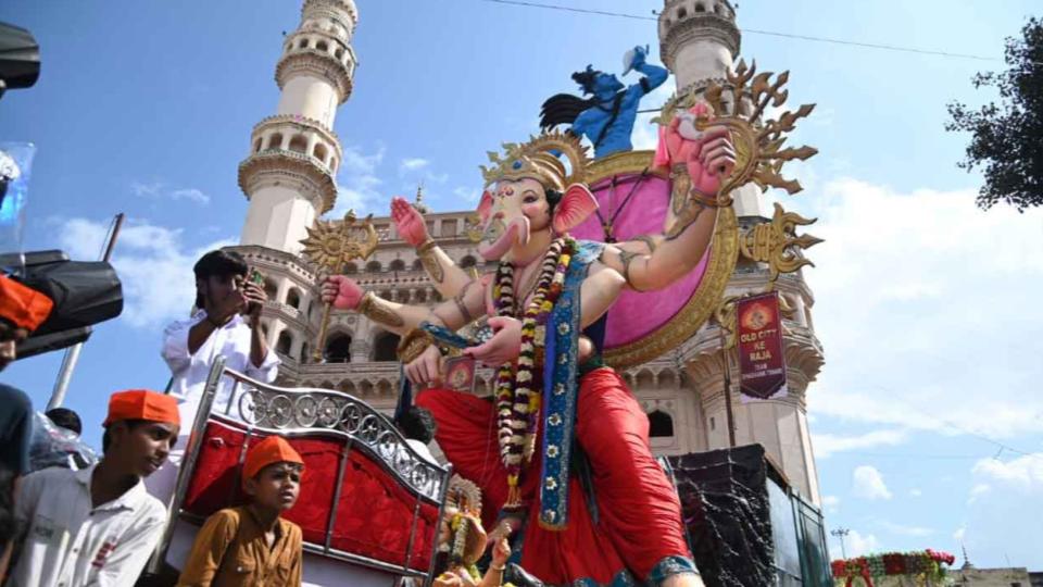 Hyderabad police step up security for Ganesh immersion, Friday prayers