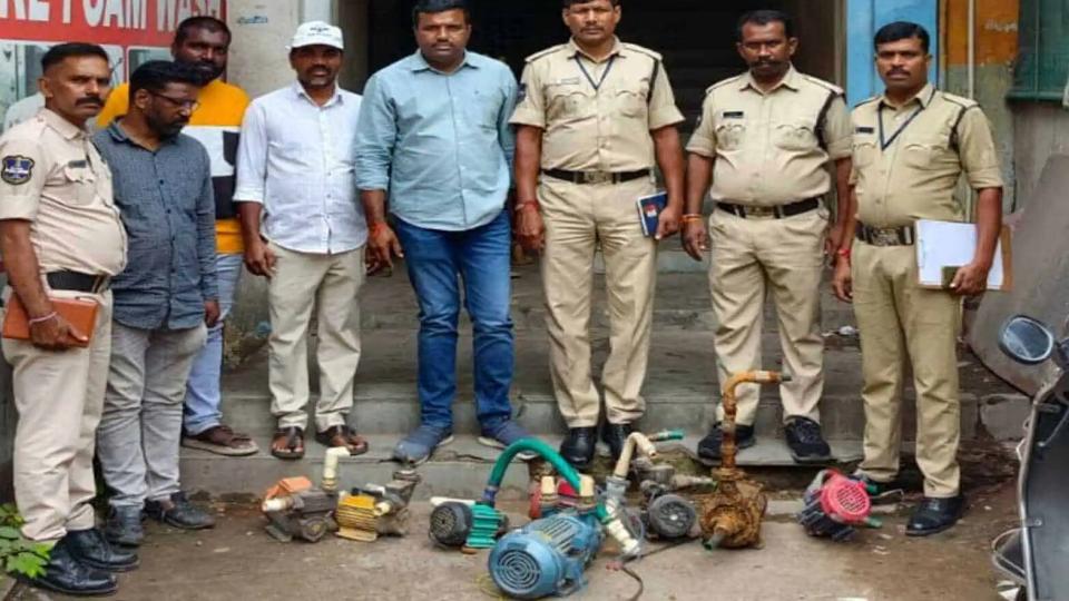 HMWSSB seizes 8 illegal water motors in Kukatpally