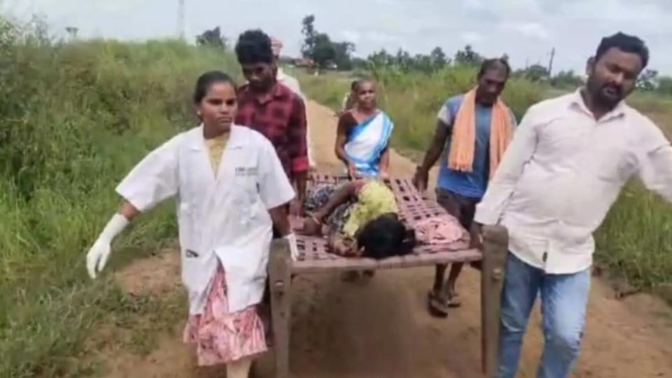 108 ambulance team carries pregnant women in Gutthikoyagaudem, no roads