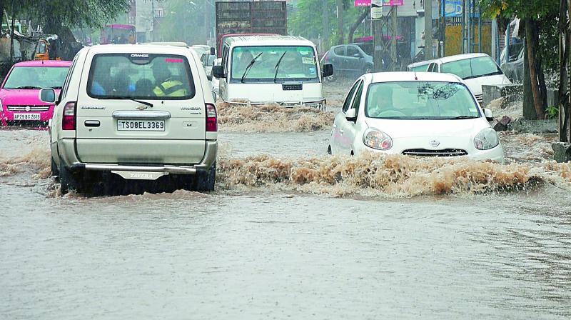 heavyrainslashhyderabad;lbnagarreceives4cmrain