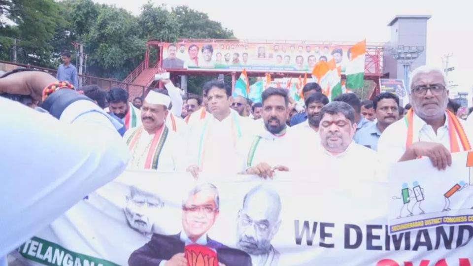 Congress Holds Protests Across States Against Gyanesh, Demands Resignation
