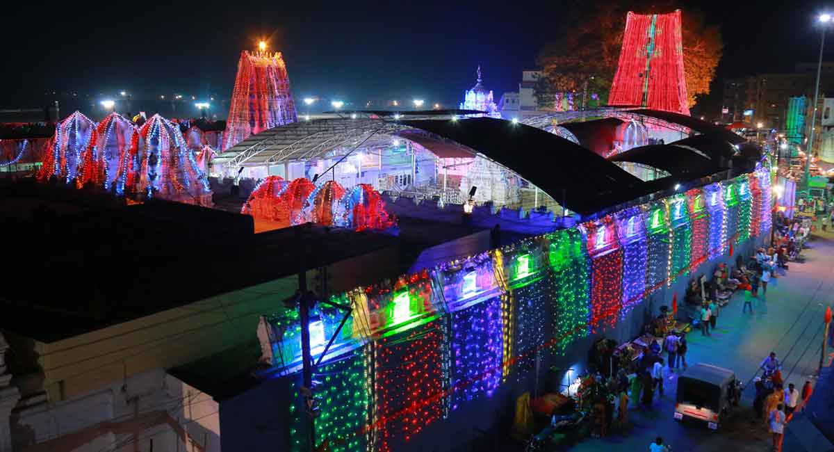 telangana’svenulawadatemplegetsrs131croreincomeonmahashivaratrijataraday