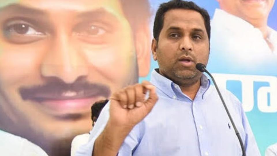 ED Arrests Prime Accused Raj Kesireddy In Hyderabad 