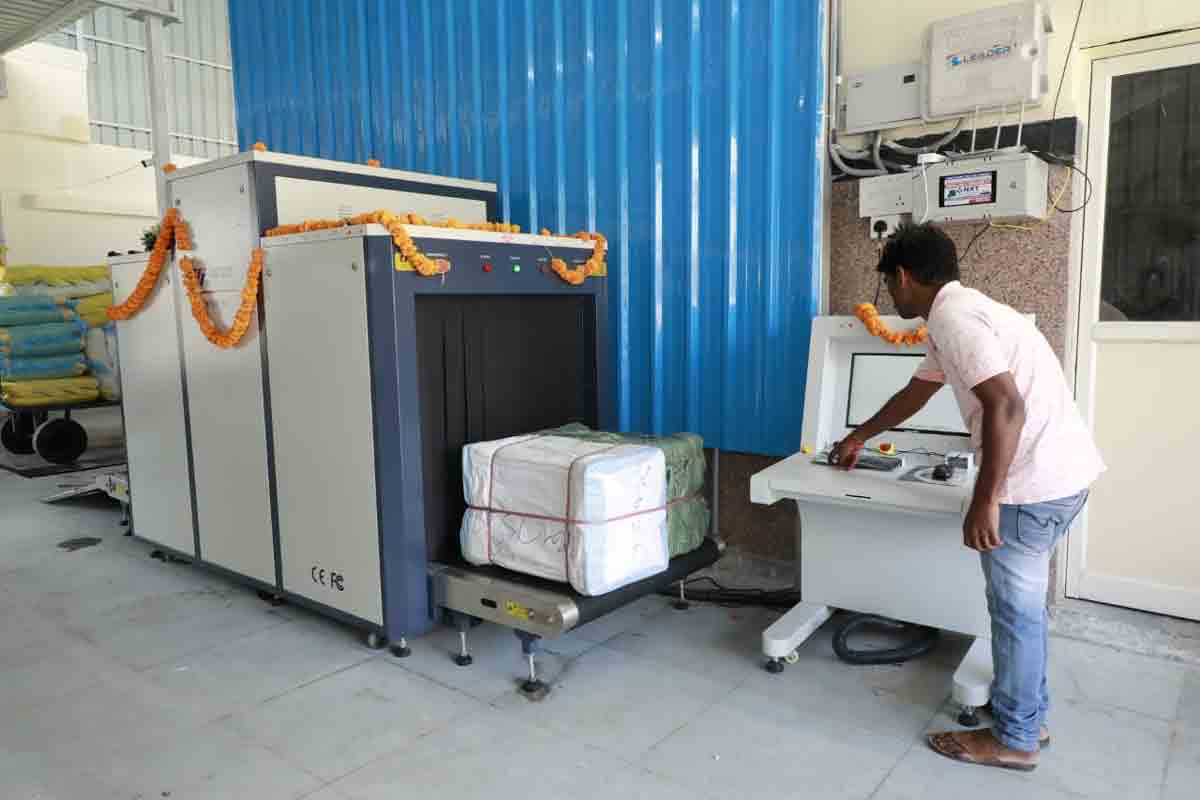 hyderabadrailwaystationgetsfirstparcelscanner