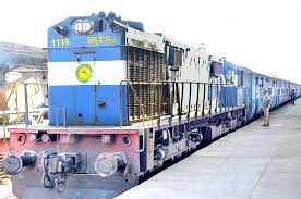 specialtrainsfromhowrahtosecunderabadtoclearextrarush