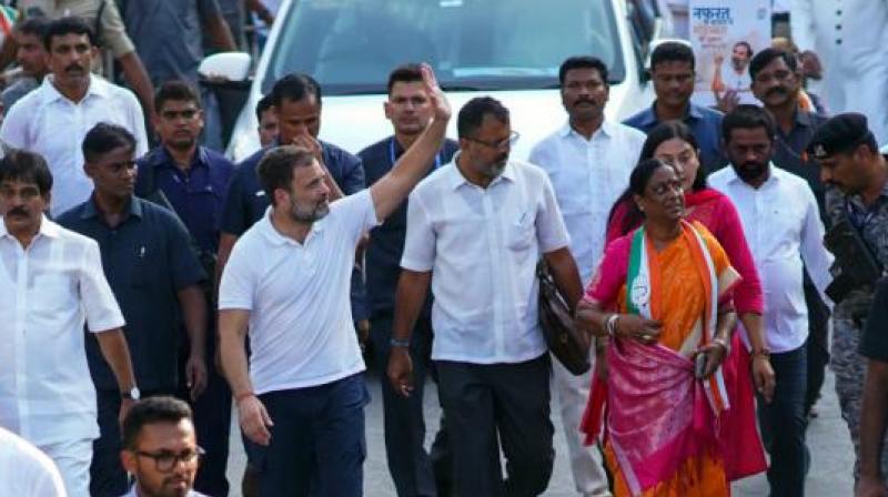 congressleaderrahulgandhiassuresthefarmsectorof24hoursoffreepowerifthepartyisvotedtopowerinthenovember30elections