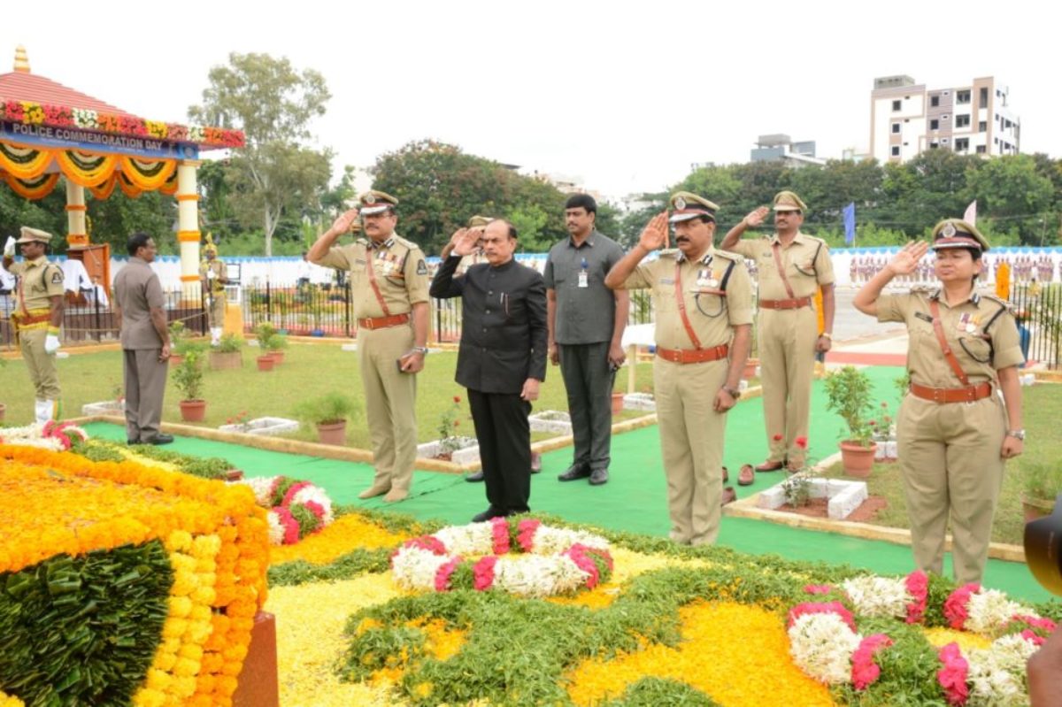 homeministermohdmahmoodaliparticipatesinthepolicecommemorationday