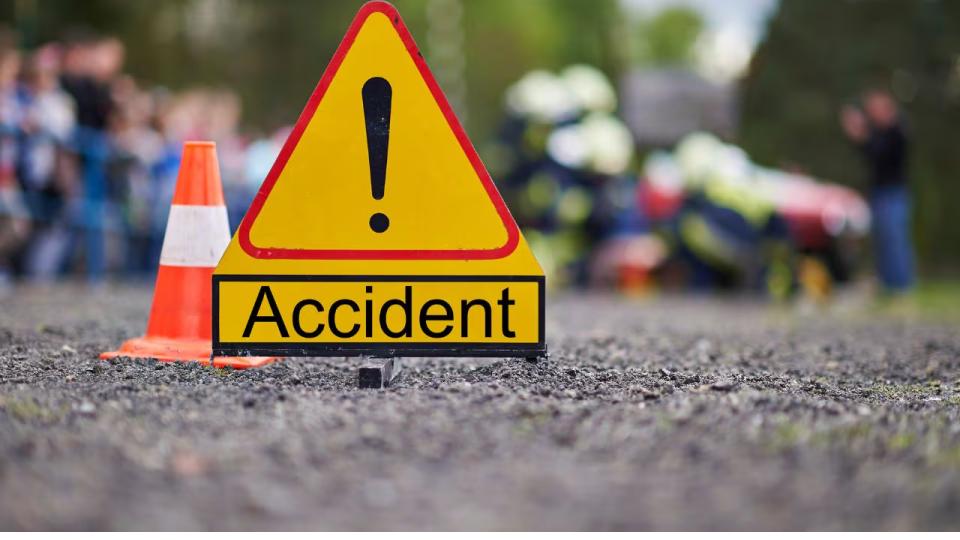Van overturns after tyre burst in Nirmal, 15 injured