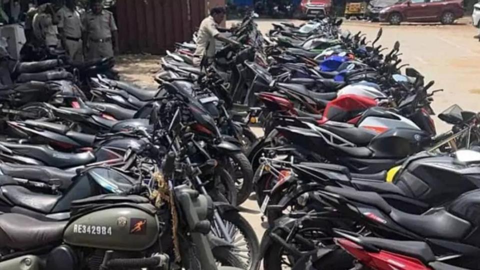 Warangal Traffic Police Urge Two-Wheeler Owners to Collect Seized Bikes