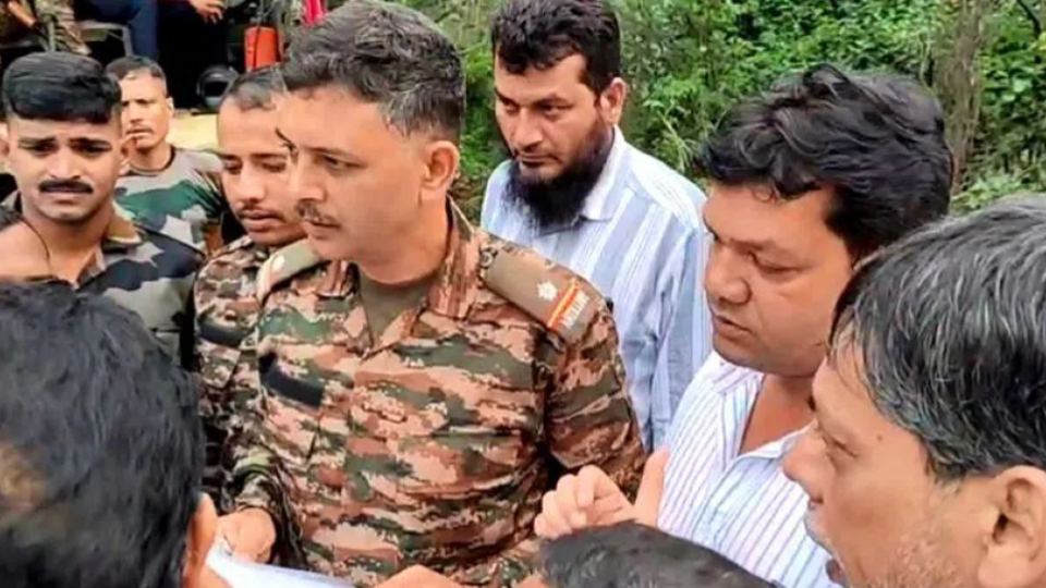 Army halts Muslim graveyard plans at Shaikpet