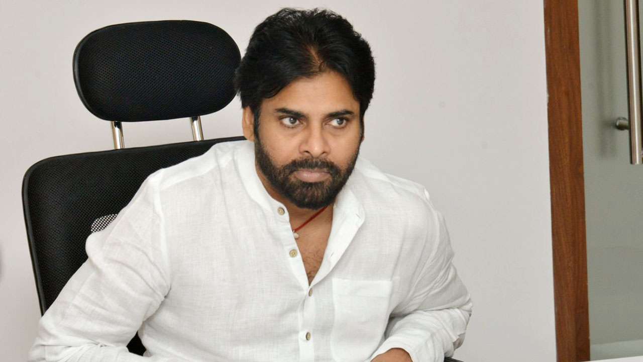 pawankalyanurgeskcrtotakebackrtcemployees