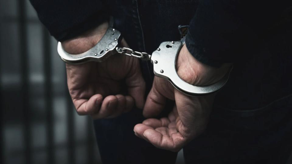 Man held with 14 kg ganja at railway station in Secunderabad