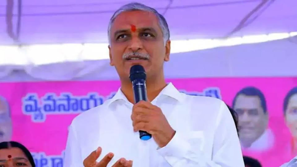 harishraoexpressesconcernovercancellationoflocalquotainpgmedicalseats