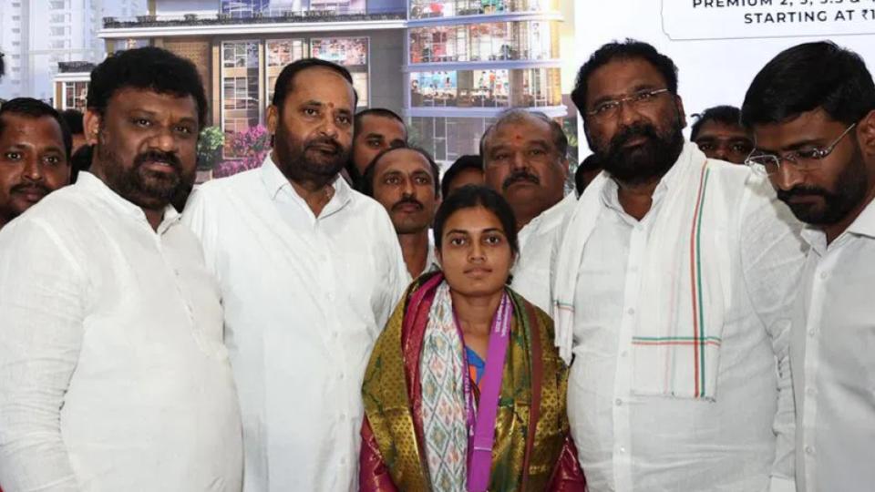Indian Archer Chikitha accorded with warm welcome in Hyderabad