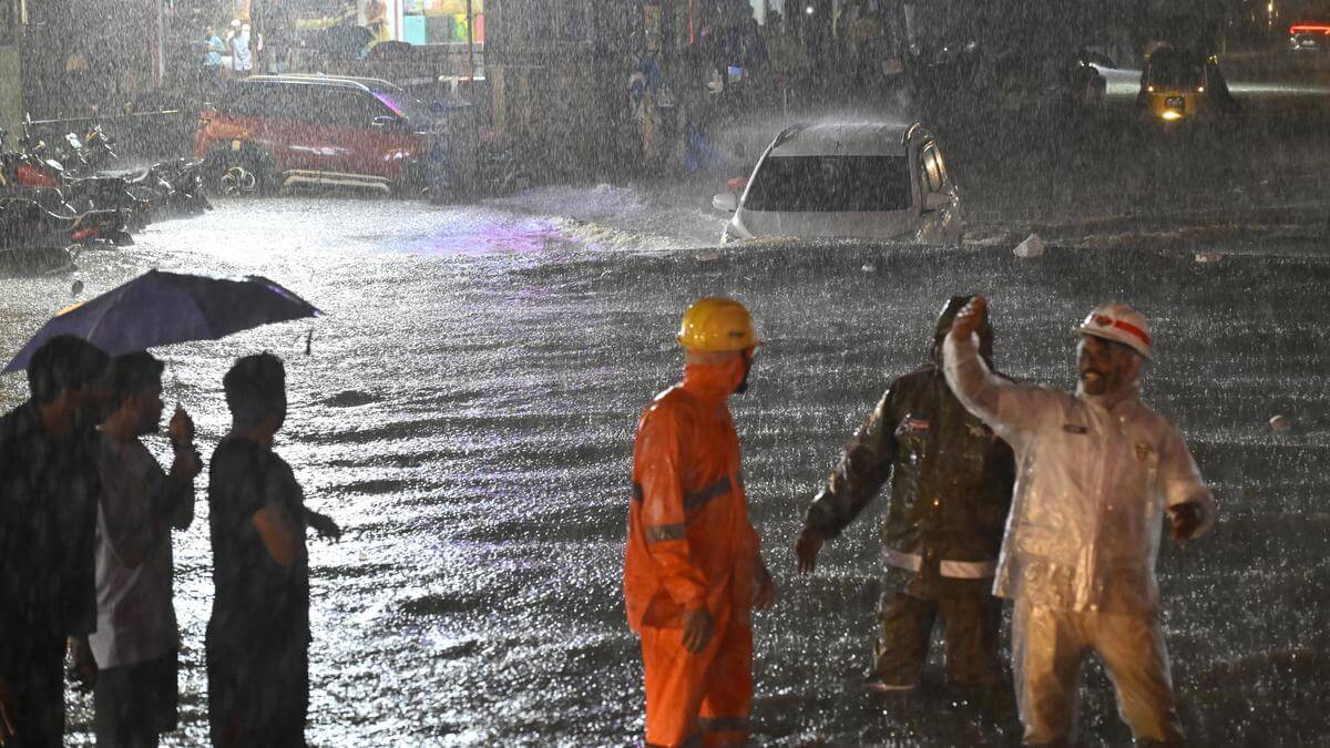 Heavy rains lash Hyderabad; Defence Colony in Hayathnagar records 85 mm rainfall