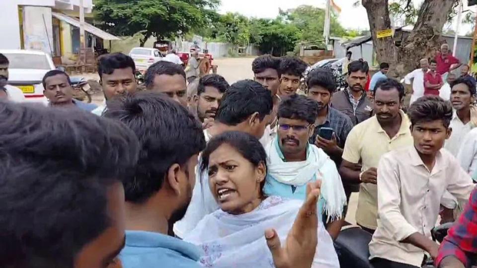 telanganadgppromisesactionafterwomenjournalistsharassedinnagarkurnool