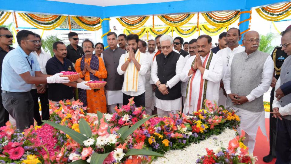 CM Revanth Pay Homage To Mahatma Gandhi On Birth Anniversary